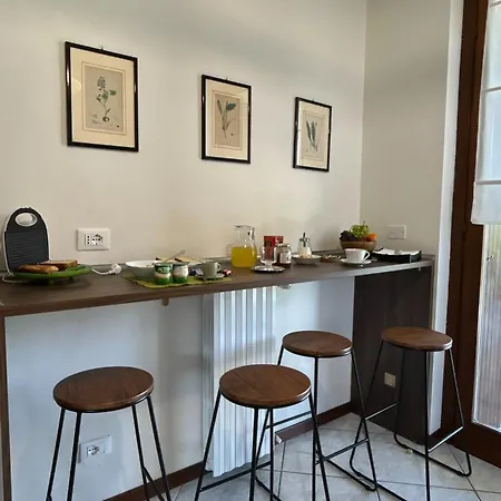 Casa de Férias Domus Olea San Felice del Benaco